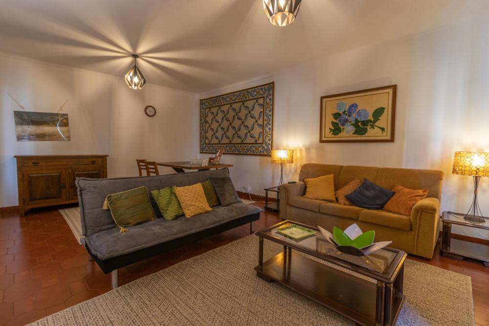 Casa Da Margarida - Area Privada Na Casa Da Anfitria Hotell Ponta Delgada Exteriör bild